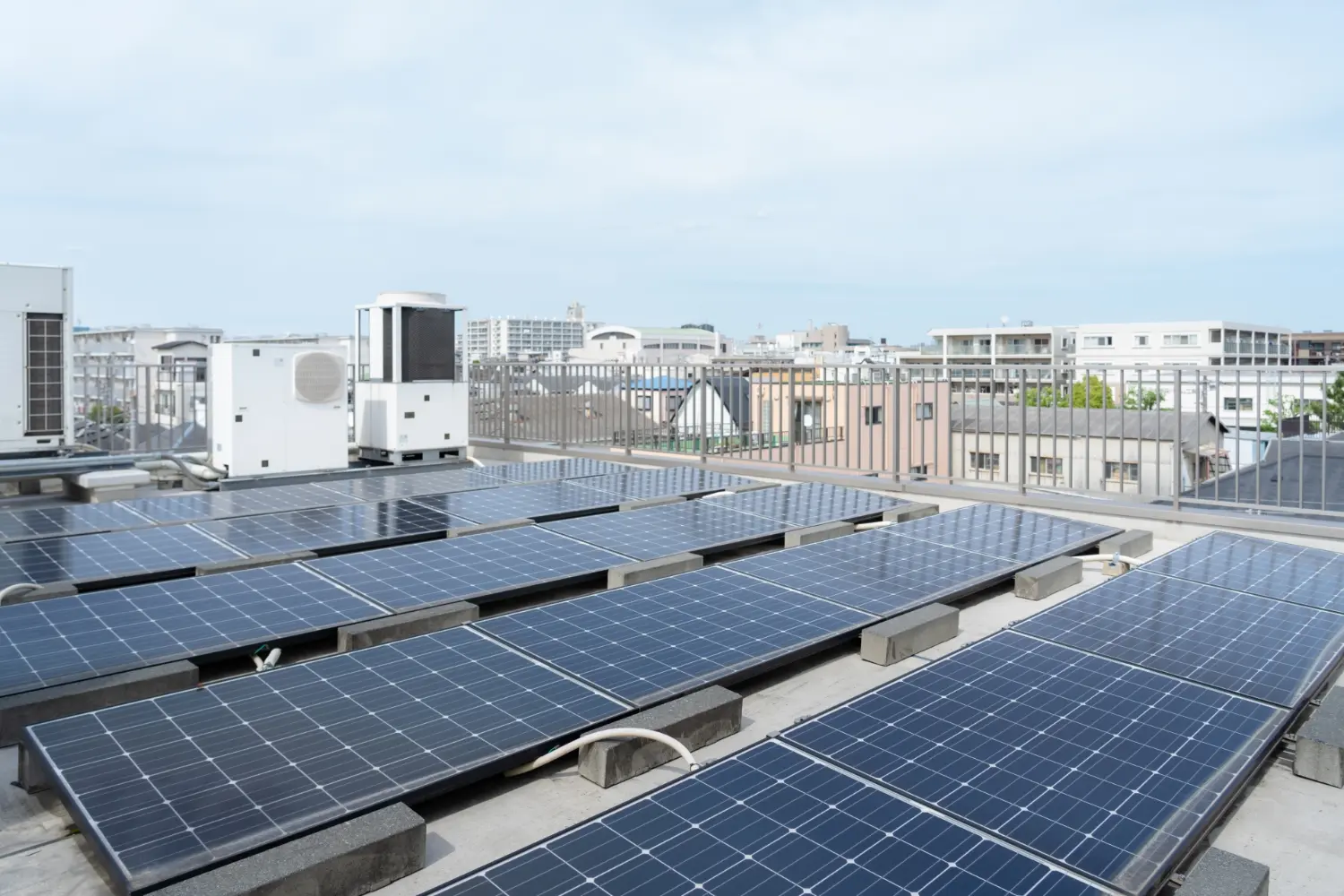 ソーラーパネル